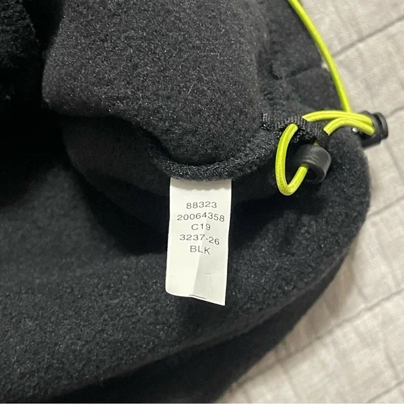 Alaskan HardGear by Duluth Trading Men's Fleece Hooded Black Full Zip Vest Large - Picture 8 of 9